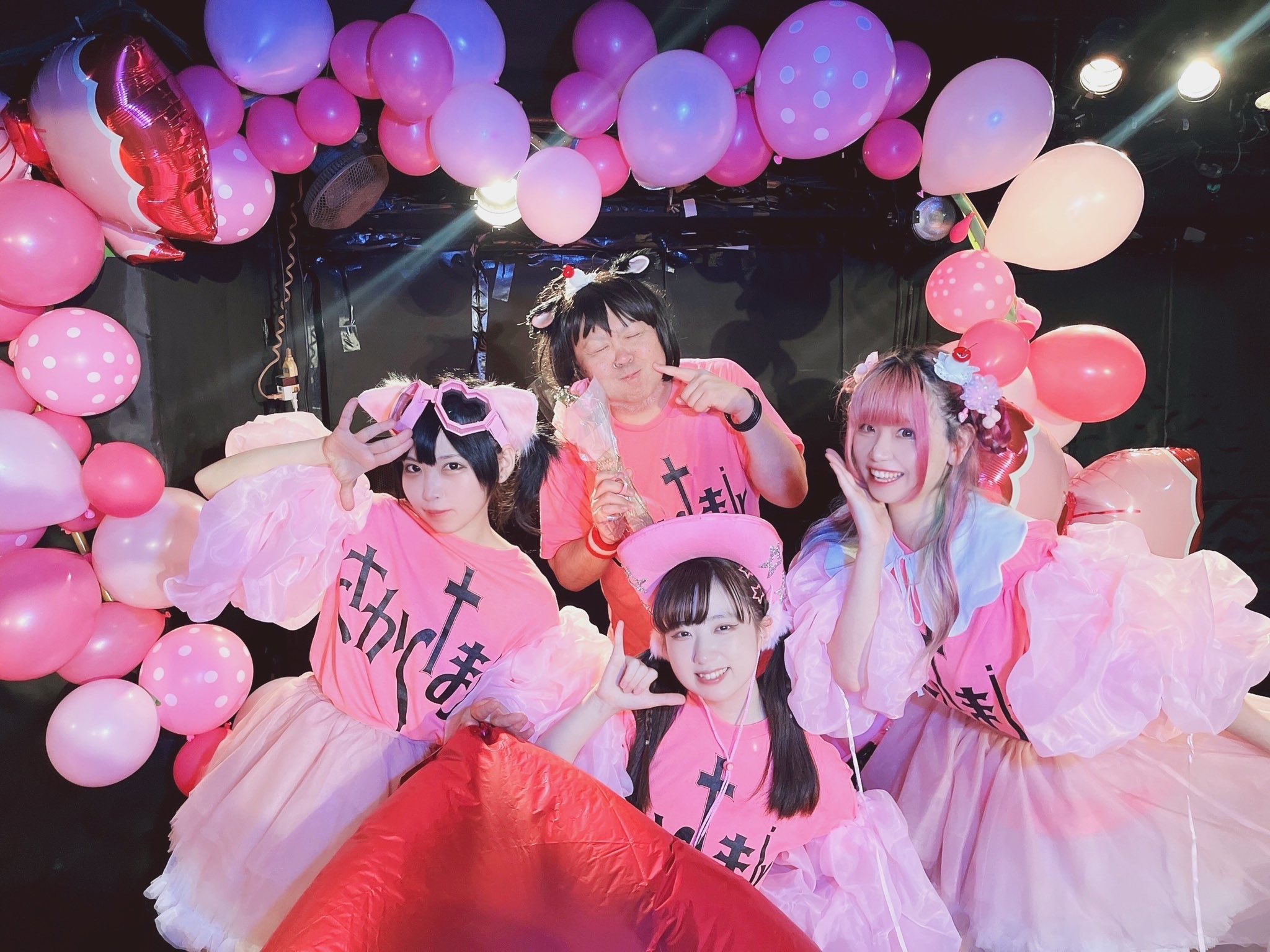 ��������Jr.